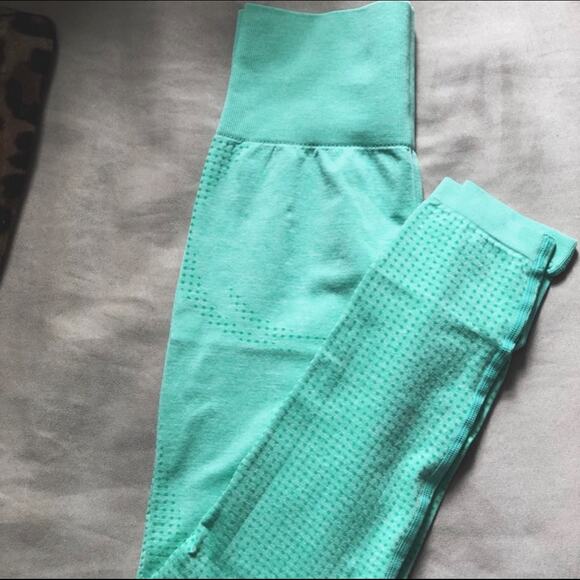 VITAL SEAMLESS LEGGING HIGH WAISTED-GREAT COMPRESSION & SQUAT PROOF- BNWT - Picture 2 of 6